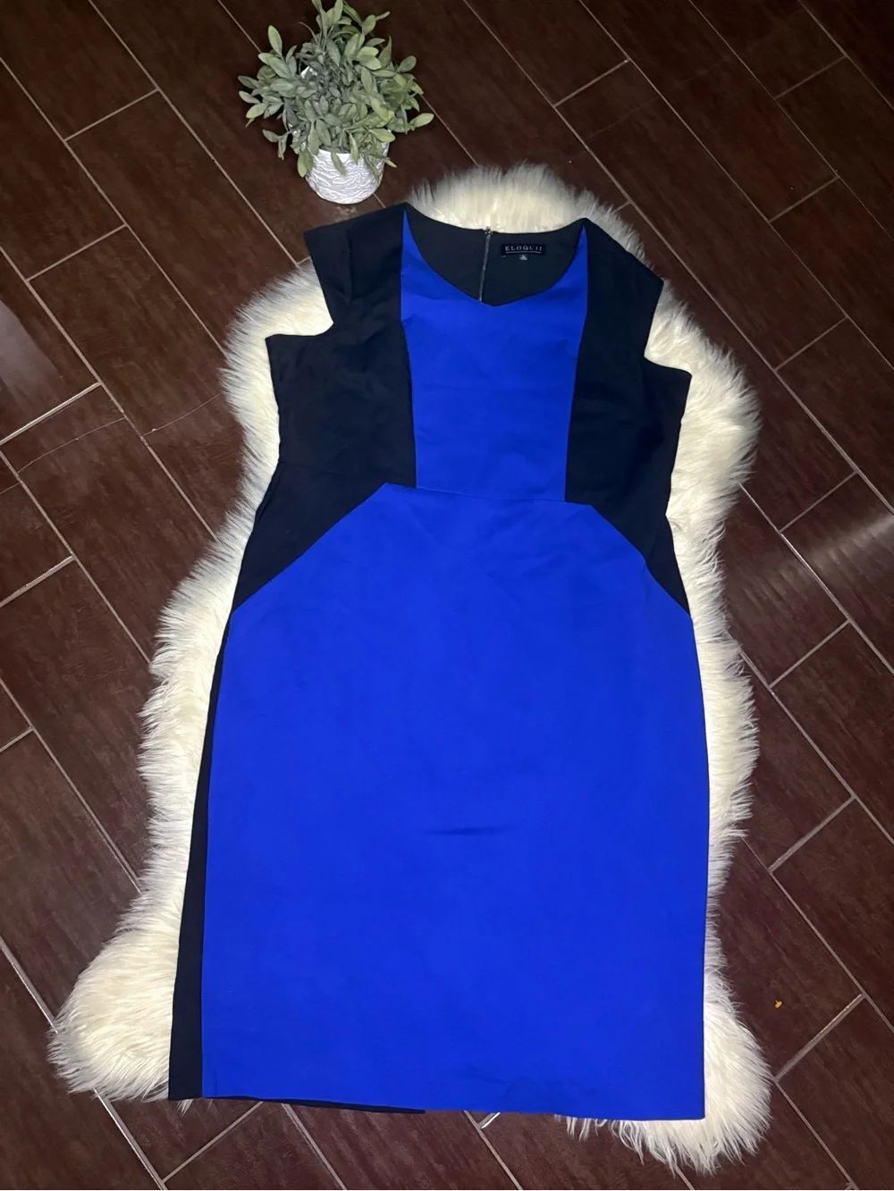 Eloquii Cobalt Blue and Black Colorblock Midi Sheath Dress Sz 20